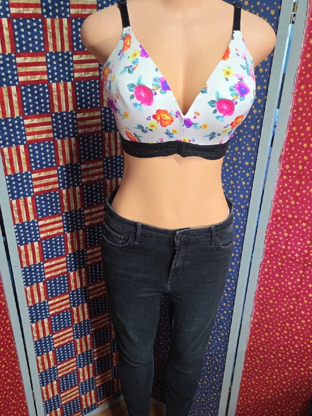 **Lucky Brand Black Skinny Jeans**